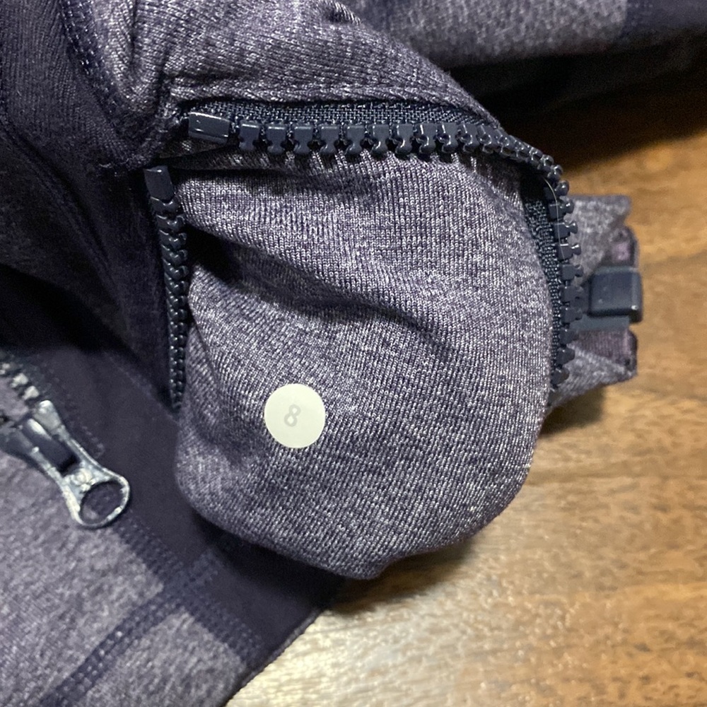 Lululemon Define Heathered Jacket Size 8 - Picture 5 of 9